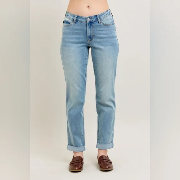 Judy Blue MR Medium Wash V Front Cuffed Boyfriend Jeans Cool Tech Various NEW - Picture 5 of 16